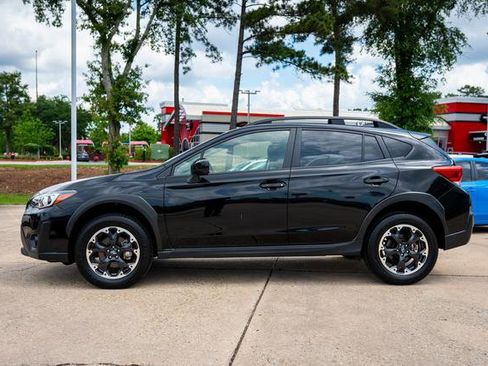 Certified 2023 Subaru Crosstrek 2.0i Premium AWD/4WD image 2