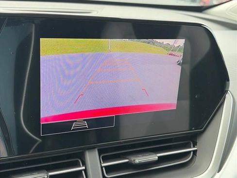 New 2026 Chevrolet Trax LS w/ LS Convenience Package FWD image 11