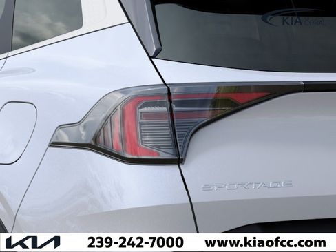 New 2026 Kia Sportage EX FWD image 11