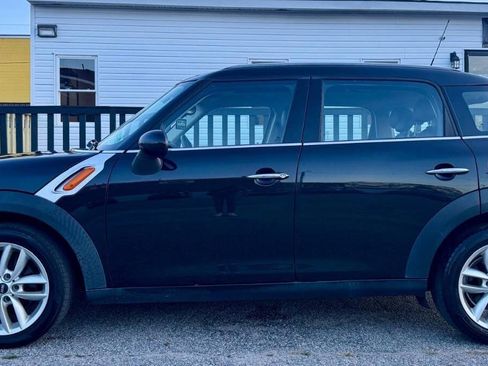 Used 2014 MINI Cooper Countryman image 4