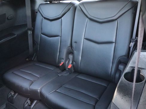 Used 2024 Cadillac XT6 Luxury w/ LPO, Floor Liner Package image 22