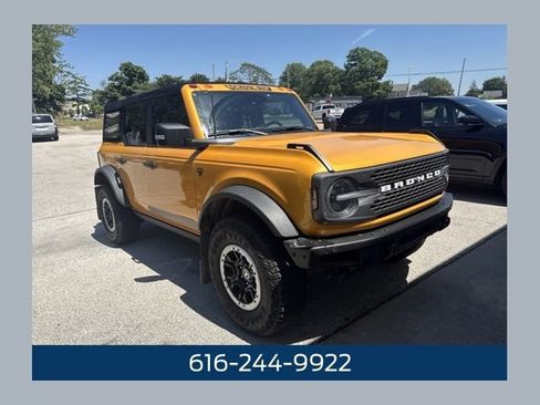 Used 2021 Ford Bronco Badlands AWD/4WD image 1
