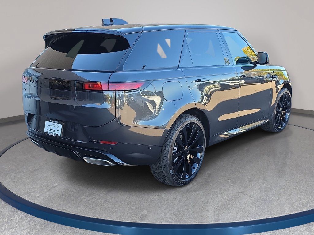 New 2027 Land Rover Range Rover Sport Dynamic SE AWD/4WD image 5