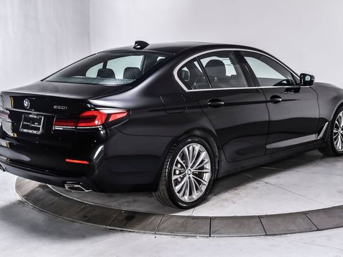 Used 2023 BMW 530i xDrive w/ Premium Package AWD/4WD image 6