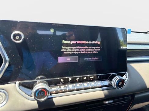 New 2026 GMC Canyon Elevation w/ Convenience Package image 23