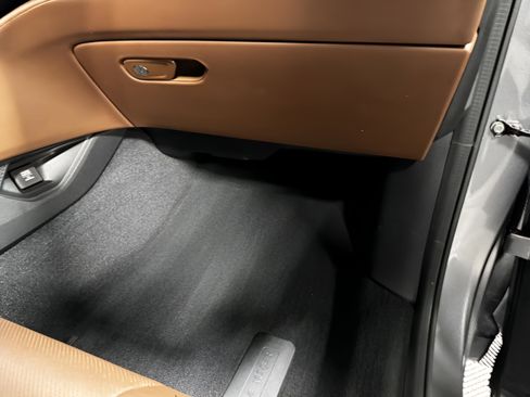 Certified 2023 Acura MDX FWD w/ Technology Package image 42