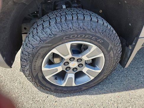 Certified 2015 Chevrolet Colorado Z71 AWD/4WD image 43