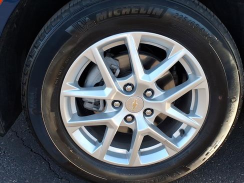 Used 2022 Chevrolet Equinox LT image 9