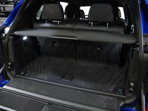 Used 2025 BMW X7 M60i AWD/4WD image 56