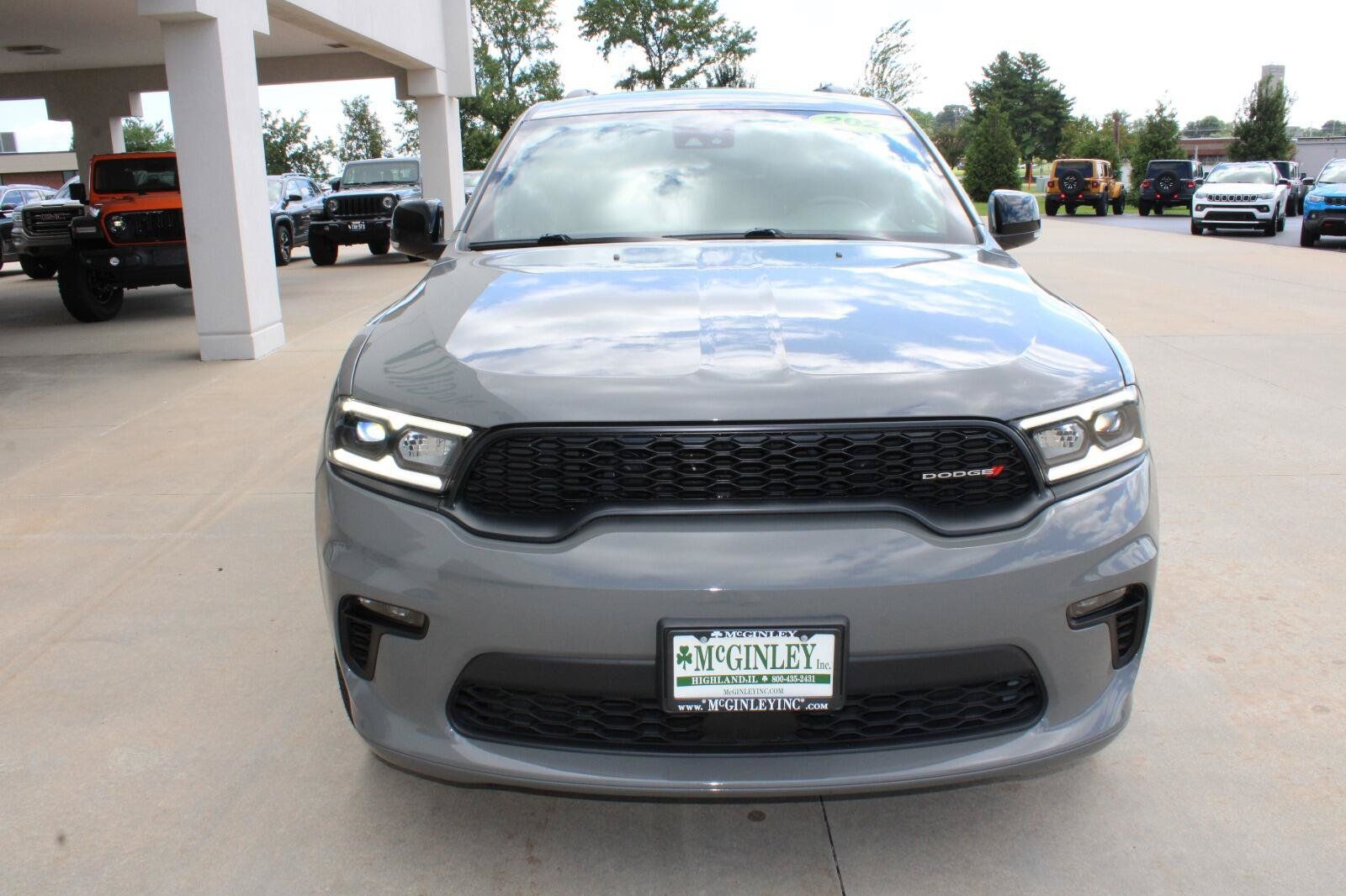 Used 2023 Dodge Durango GT AWD/4WD image 3