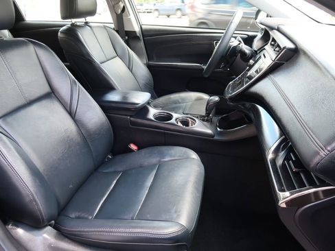 Used 2016 Toyota Avalon Touring FWD image 10