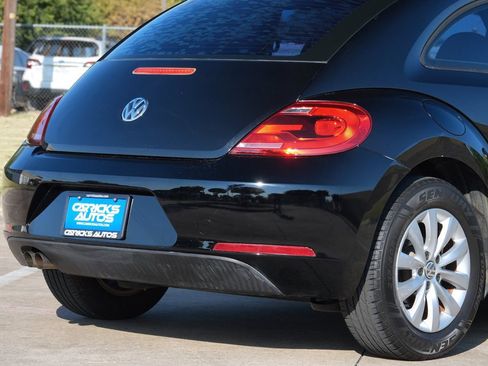 Used 2013 Volkswagen Beetle 2.5 FWD image 32