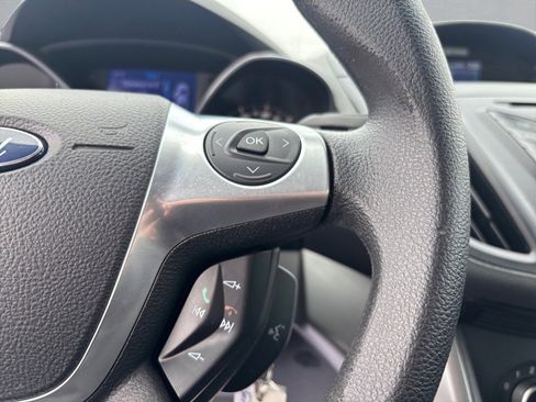 Used 2013 Ford Escape SE image 15