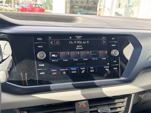 Certified 2023 Volkswagen Taos SE image 24