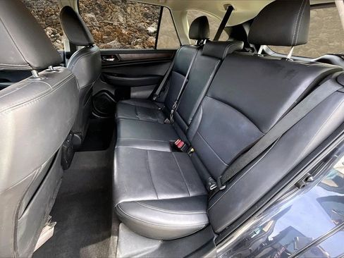 Used 2015 Subaru Outback 2.5i Limited image 24