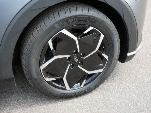 Certified 2024 Hyundai Ioniq 5 SEL AWD/4WD image 15
