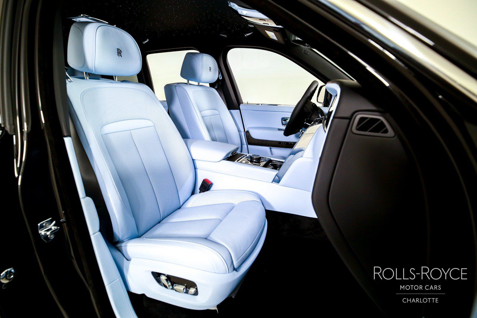 New 2027 Rolls-Royce Cullinan AWD/4WD image 36