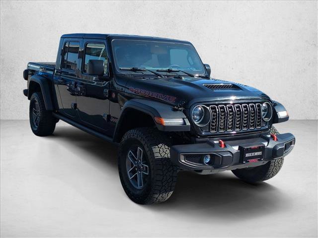 Used 2026 Jeep Gladiator Mojave AWD/4WD image 3