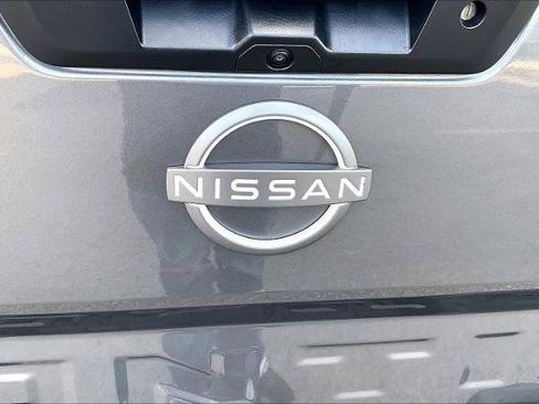 Certified 2025 Nissan Frontier SV w/ SV Convenience Package RWD image 30