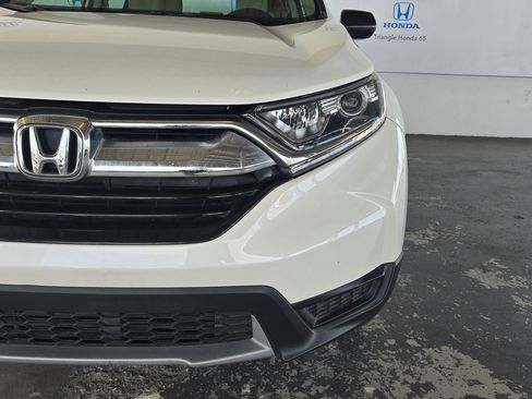 Used 2018 Honda CR-V LX image 7