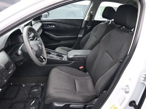 Used 2023 Honda Accord LX image 16