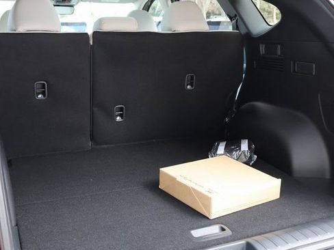 New 2026 Hyundai Tucson Limited image 18