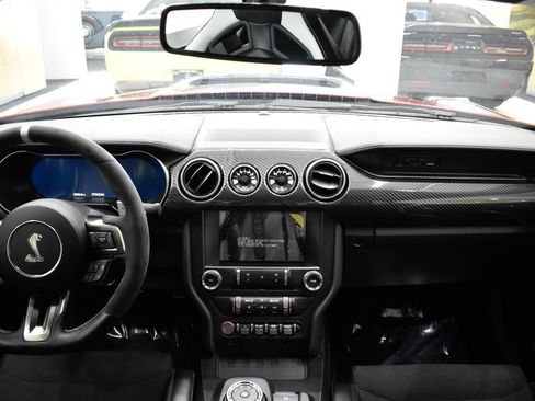 Used 2020 Ford Mustang Shelby GT500 w/ Technology Package RWD image 21