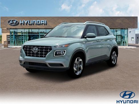 New 2025 Hyundai Venue Limited image 1