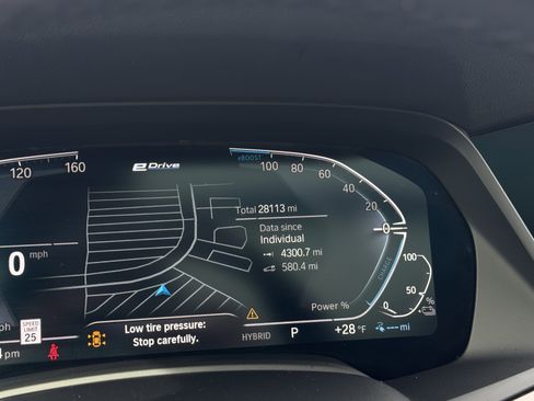 Used 2023 BMW X5 xDrive45e w/ Executive Package image 8