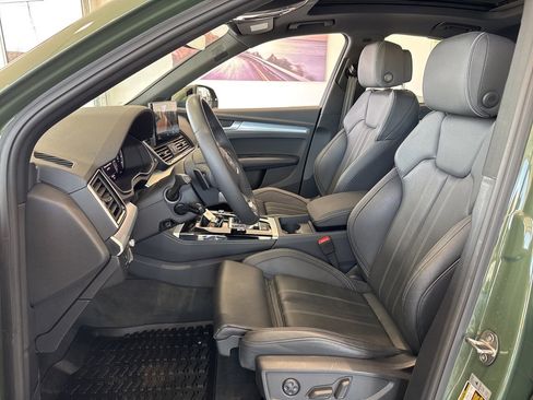 Used 2025 Audi Q5 Prestige image 14