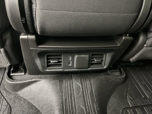 Certified 2024 GMC Sierra 1500 Elevation image 14