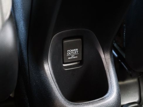 Used 2021 Honda HR-V EX-L image 40