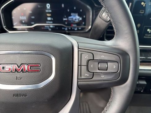 Used 2024 GMC Sierra 1500 SLE image 24