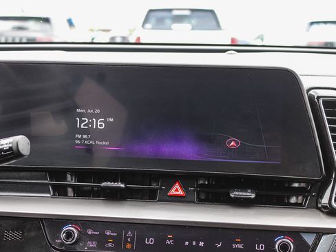 Used 2023 Kia Sportage EX FWD image 14