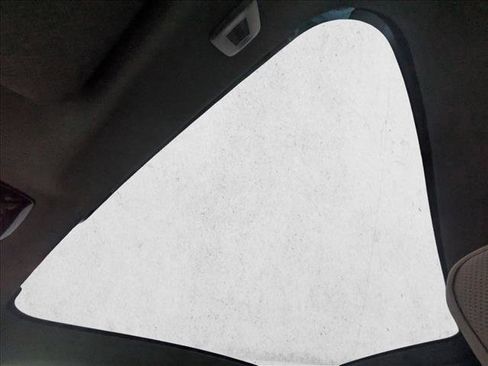 New 2026 BMW iX xDrive60 image 15