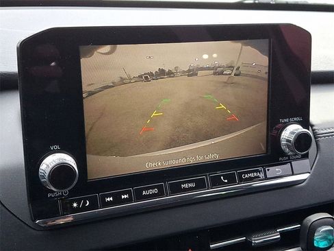 Used 2022 Mitsubishi Outlander ES image 18