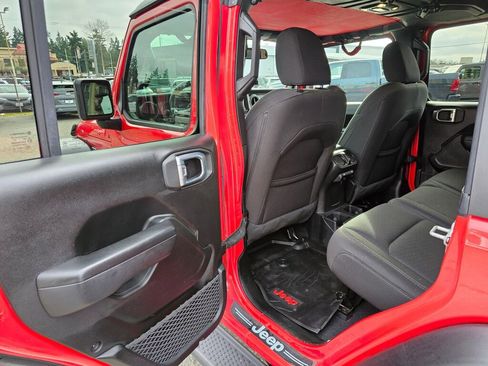 Used 2022 Jeep Wrangler Sport S image 15