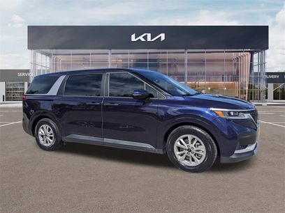 Certified 2023 Kia Carnival LX