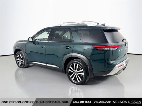 Certified 2024 Nissan Pathfinder Platinum w/ Cargo Package image 7