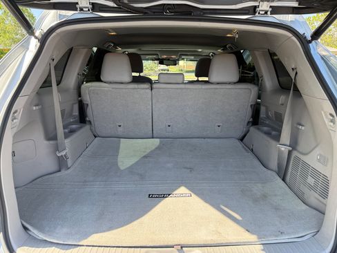 Used 2015 Toyota Highlander XLE AWD/4WD image 26