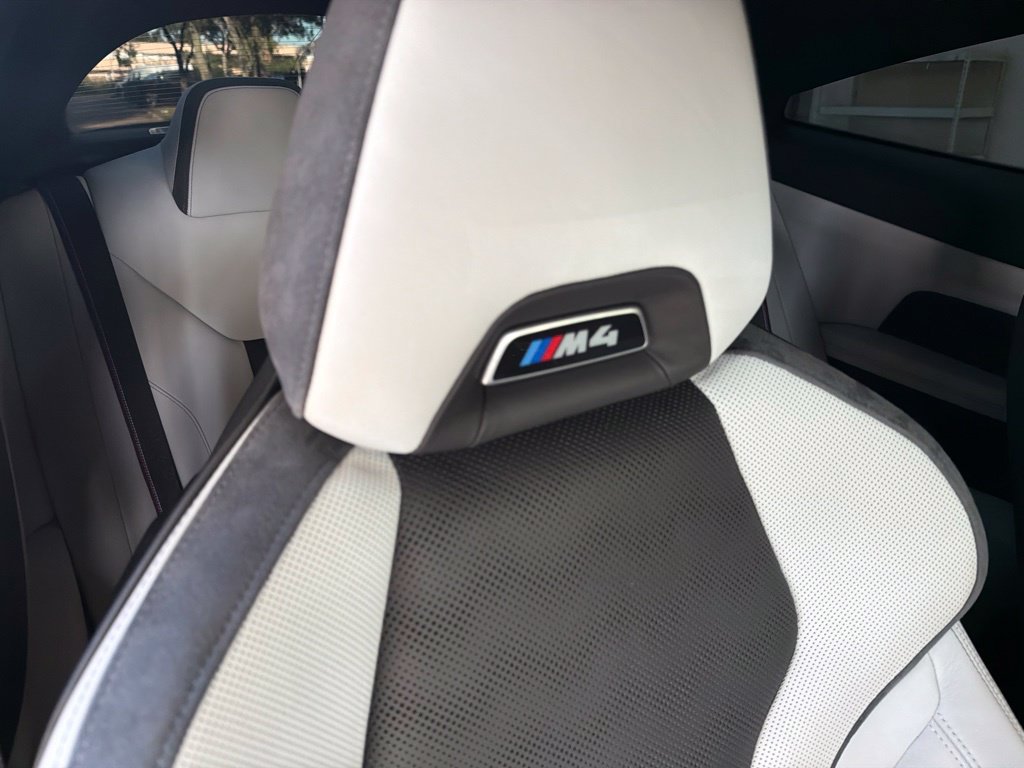 Used 2025 BMW M4 Competition RWD image 25