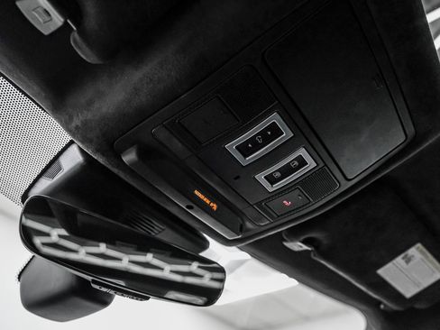 Used 2020 Jaguar F-PACE S image 28