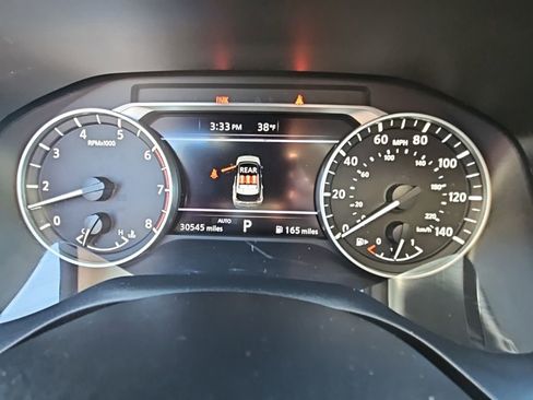 Used 2023 Nissan Rogue SV image 15