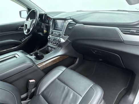 Used 2018 Chevrolet Tahoe LT image 15