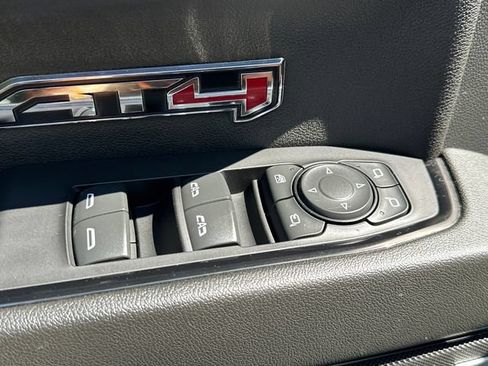Used 2024 GMC Sierra 1500 AT4 w/ Technology Package AWD/4WD image 24