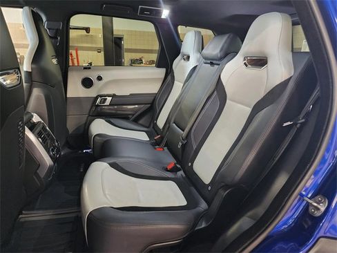 Used 2022 Land Rover Range Rover Sport SVR image 26
