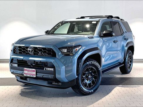 Used 2025 Toyota 4Runner TRD Off-Road Premium AWD/4WD image 1