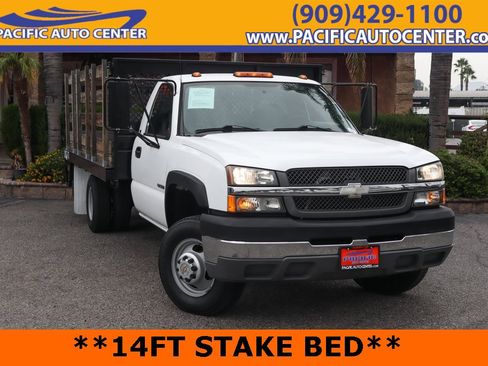 Used 2004 Chevrolet Silverado 3500 W/T image 1