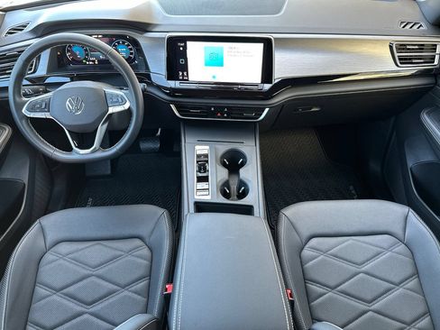 Certified 2026 Volkswagen Atlas Cross Sport SE AWD/4WD image 13