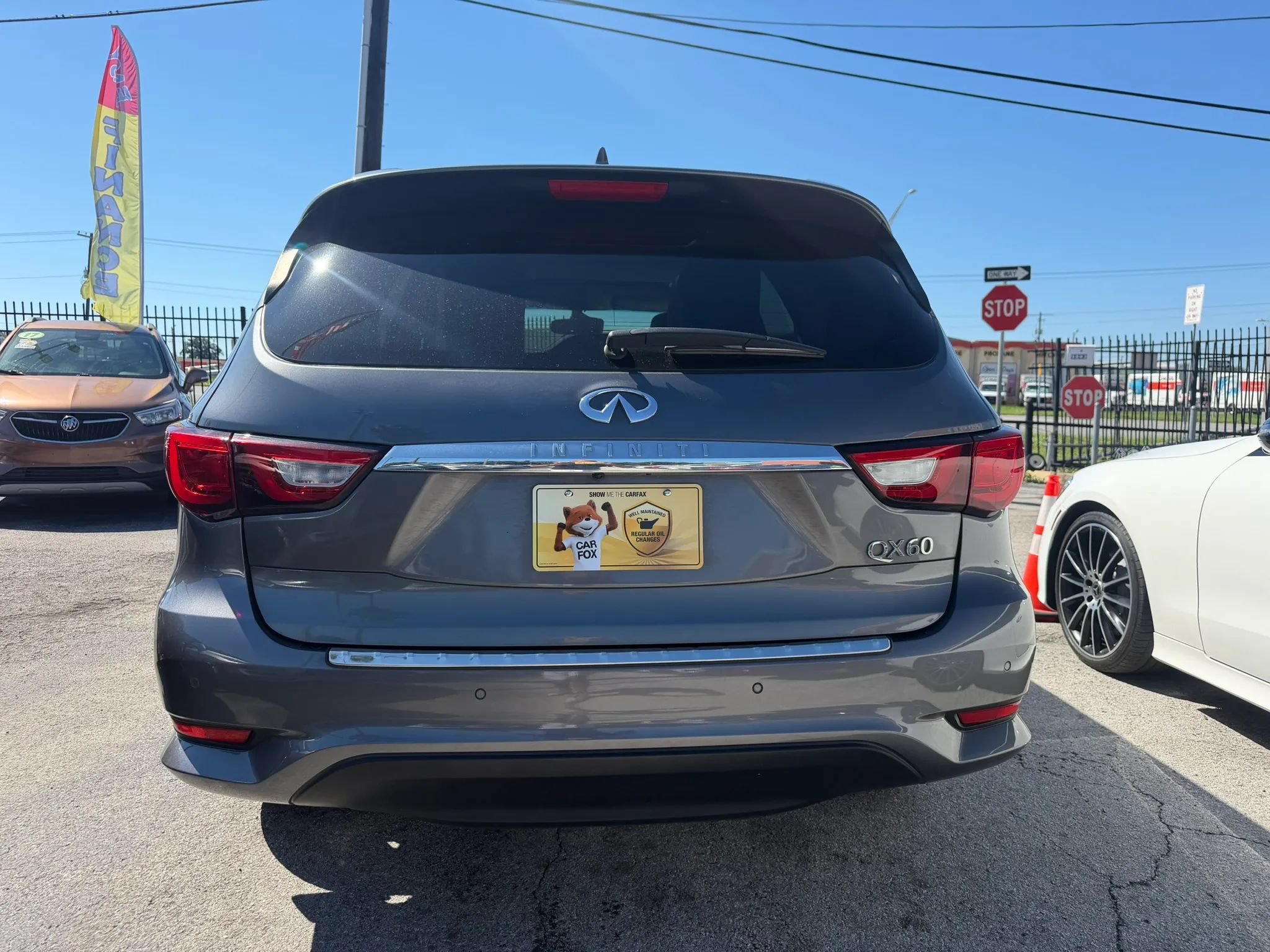Used 2016 INFINITI QX60 Luxe w/ Deluxe Technology Package AWD/4WD image 5